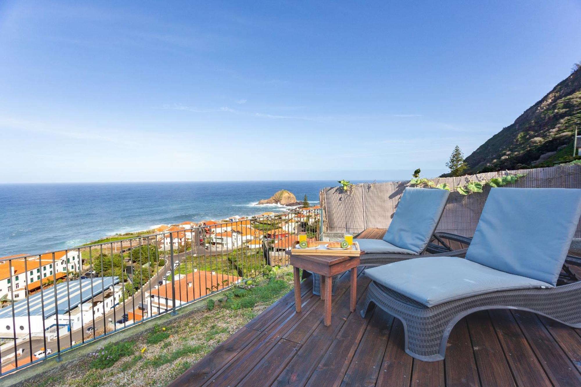 Casa Das Escaleiras By Atlantic Holiday Porto Moniz Bagian luar foto